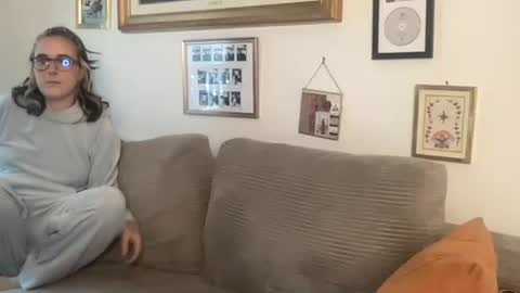 Snapshot of lill_daddysgirl chatting on November 2025 06:24:02 PM lilldaddysgirl online show from November 2025 06:24:02 PM