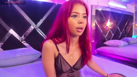 lill_kims online show from May 2026 12:13:02 PM