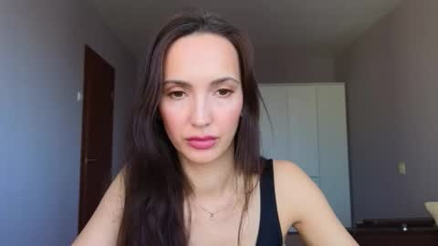 Lillian online show from March 2026 09:02:02 AM