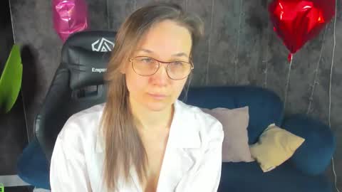 lillian_white1 online show from March 2026 12:57:01 AM