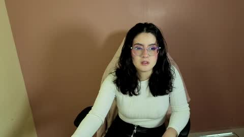 Snapshot of lillianderson chatting on April 2026 11:41:01 AM lillianderson - Next stream start at 0700hs GTM-3 online show from April 2026 11:41:01 AM