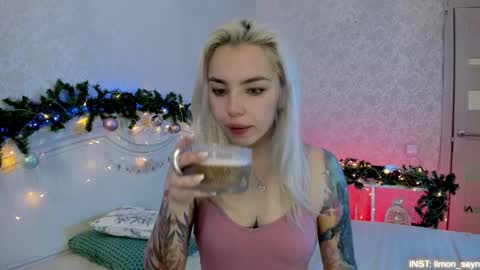 LilliMoore online show from January 2026 11:32:02 PM