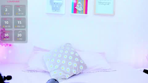 lillit_darkheart_ online show from September 2025 08:14:01 PM