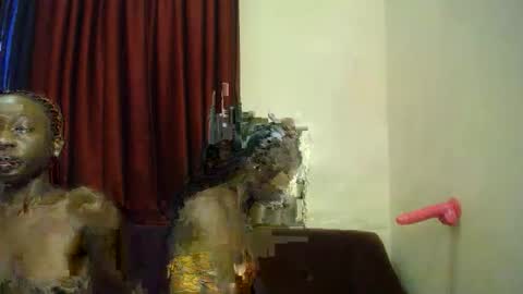 Snapshot of lilly_freak chatting on February 2026 07:57:02 AM Des online show from February 2026 07:57:02 AM