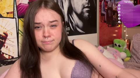 Snapshot of lillyriverss chatting on February 2025 12:06:01 AM Lilly online show from February 2025 12:06:01 AM