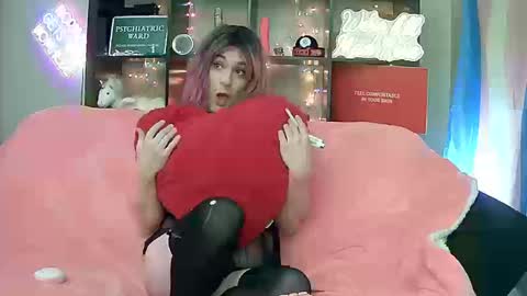 lillyVonT online show from March 2026 09:08:01 PM