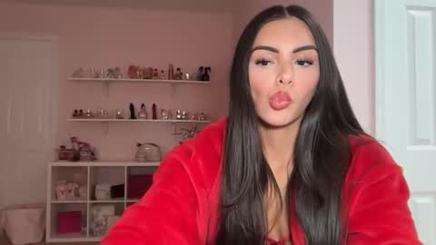 Snapshot of lillyxq chatting on April 2026 04:32:01 AM lilly online show from April 2026 04:32:01 AM