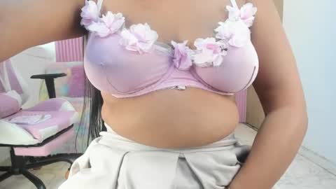 Snapshot of lillyy16 chatting on June 2026 11:11:02 AM lillyy16 online show from June 2026 11:11:02 AM