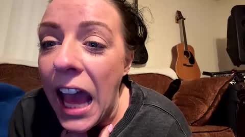 BrunetteBeauty online show from March 2026 06:31:02 AM