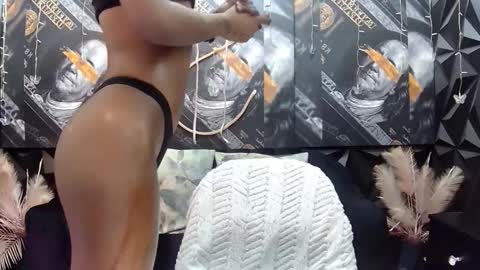 lilmissbaddiexxx online show from October 2025 08:53:02 PM