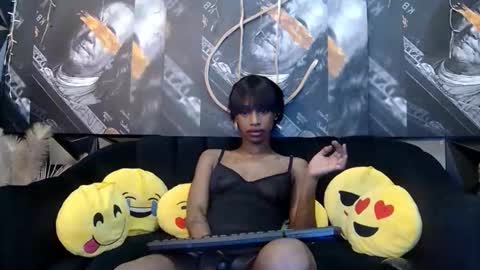 lilmissbaddiexxx online show from March 2026 01:02:02 AM