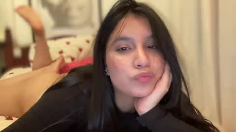 lilprincessxoxo_ online show from October 2025 05:37:01 AM
