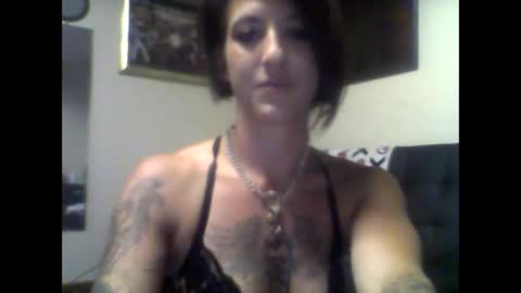 Snapshot of lilrissbaby chatting on May 2026 03:03:01 AM lilrissbaby online show from May 2026 03:03:01 AM