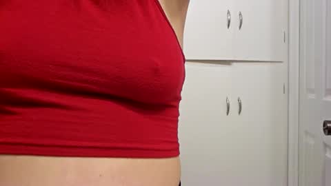 Snapshot of lilsirenluna chatting on February 2026 07:17:01 AM Luna online show from February 2026 07:17:01 AM