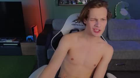 Snapshot of lilteddyboy chatting on October 2025 01:42:02 PM lilteddyboy online show from October 2025 01:42:02 PM