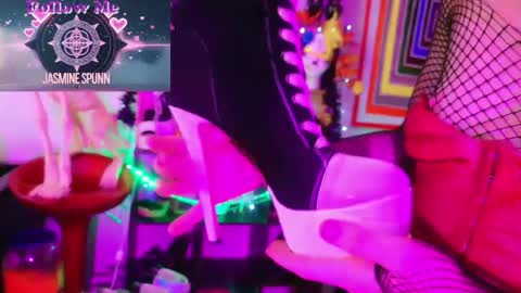 jasmine spunn online show from October 2025 06:19:02 AM