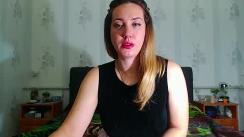 lilu_cute25 online show from March 2026 10:36:01 PM