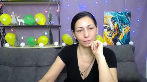 Snapshot of lilugrants chatting on January 2025 07:10:02 PM lilugrants online show from January 2025 07:10:02 PM