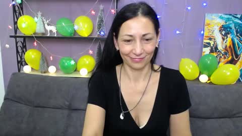 Snapshot of lilugrants chatting on January 2025 10:12:01 PM lilugrants online show from January 2025 10:12:01 PM