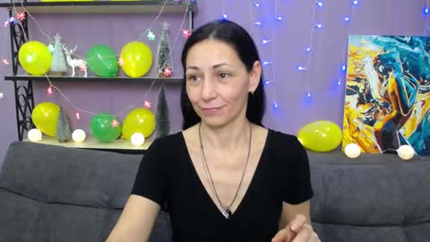 Snapshot of lilugrants chatting on January 2025 01:13:01 AM lilugrants online show from January 2025 01:13:01 AM