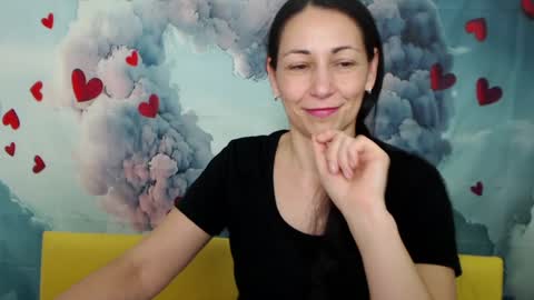 Snapshot of lilugrants chatting on January 2025 10:21:01 PM lilugrants online show from January 2025 10:21:01 PM