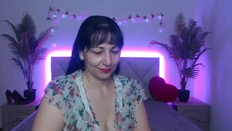 Snapshot of lilugrants chatting on May 2026 06:16:02 PM lilugrants online show from May 2026 06:16:02 PM