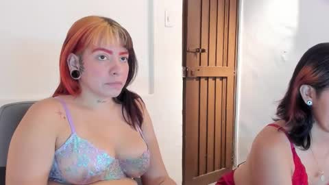 L i l y online show from October 2025 08:06:02 PM