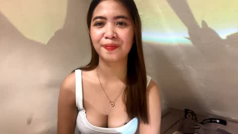 lily_blush_ online show from April 2026 07:13:02 AM