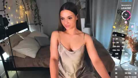Snapshot of lily_dallass chatting on July 2026 01:03:01 PM lily_dallass online show from July 2026 01:03:01 PM