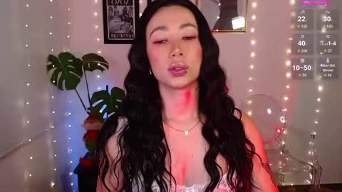 just lily online show from December 2024 01:58:02 AM