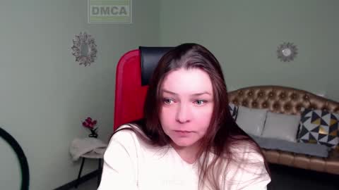 Snapshot of lily_flower7_ chatting on February 2025 04:10:01 AM Lily online show from February 2025 04:10:01 AM