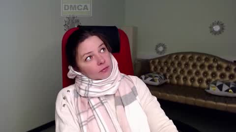 Snapshot of lily_flower7_ chatting on March 2025 03:45:01 AM Lily online show from March 2025 03:45:01 AM