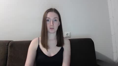 lily_love_x online show from November 2025 12:49:01 AM