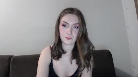 lily_love_x online show from December 2025 10:27:02 PM