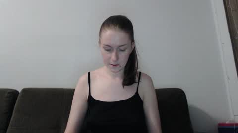 lily_love_x online show from April 2026 06:19:01 AM
