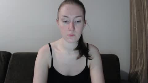 Snapshot of lily_love_x chatting on June 2026 02:42:01 AM lily_love_x online show from June 2026 02:42:01 AM
