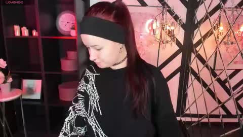 Lily online show from February 2026 08:03:02 AM