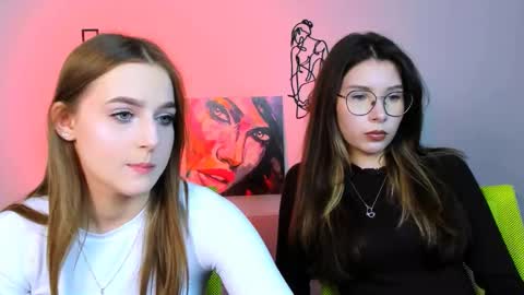 Lily online show from October 2025 07:12:01 PM