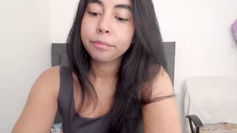 Snapshot of lily_robertss_ chatting on June 2026 03:23:01 PM Lily Roberts online show from June 2026 03:23:01 PM