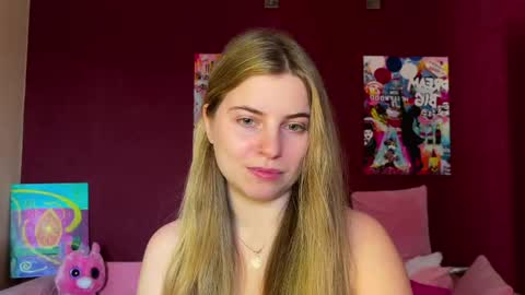 Lily online show from May 2026 02:44:02 PM