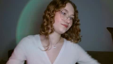 small lily online show from March 2026 05:30:01 PM