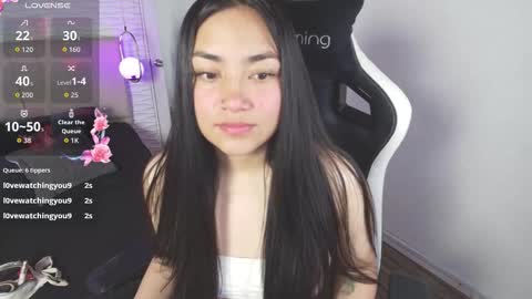 lily_waist online show from November 2025 03:07:01 AM