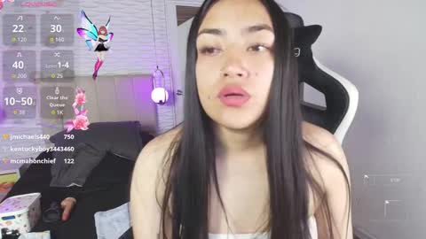 lily_waist online show from November 2025 03:07:01 AM