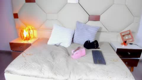 Snapshot of lilydoll1 chatting on July 2026 08:30:02 PM Lily online show from July 2026 08:30:02 PM