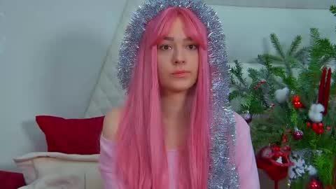 Snapshot of lilylanses chatting on December 2025 10:57:01 AM Lily online show from December 2025 10:57:01 AM