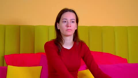 Snapshot of lilylanses chatting on December 2025 06:28:01 AM Lily online show from December 2025 06:28:01 AM