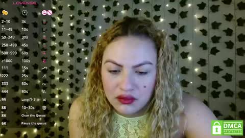 Snapshot of lilyrose1_ chatting on December 2024 07:06:01 PM You can call me Li ... online show from December 2024 07:06:01 PM