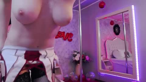      online show from February 2025 04:22:01 AM