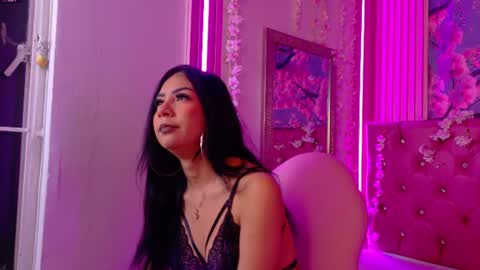 Snapshot of lilysweet__ chatting on June 2026 04:50:02 AM Lily online show from June 2026 04:50:02 AM