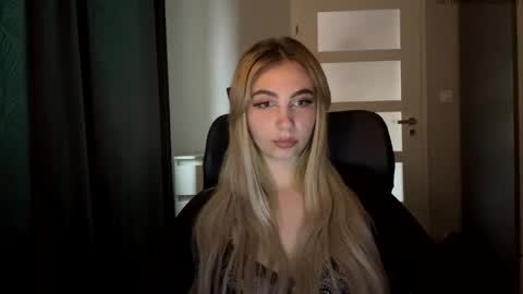 Lily online show from June 2026 04:24:02 PM